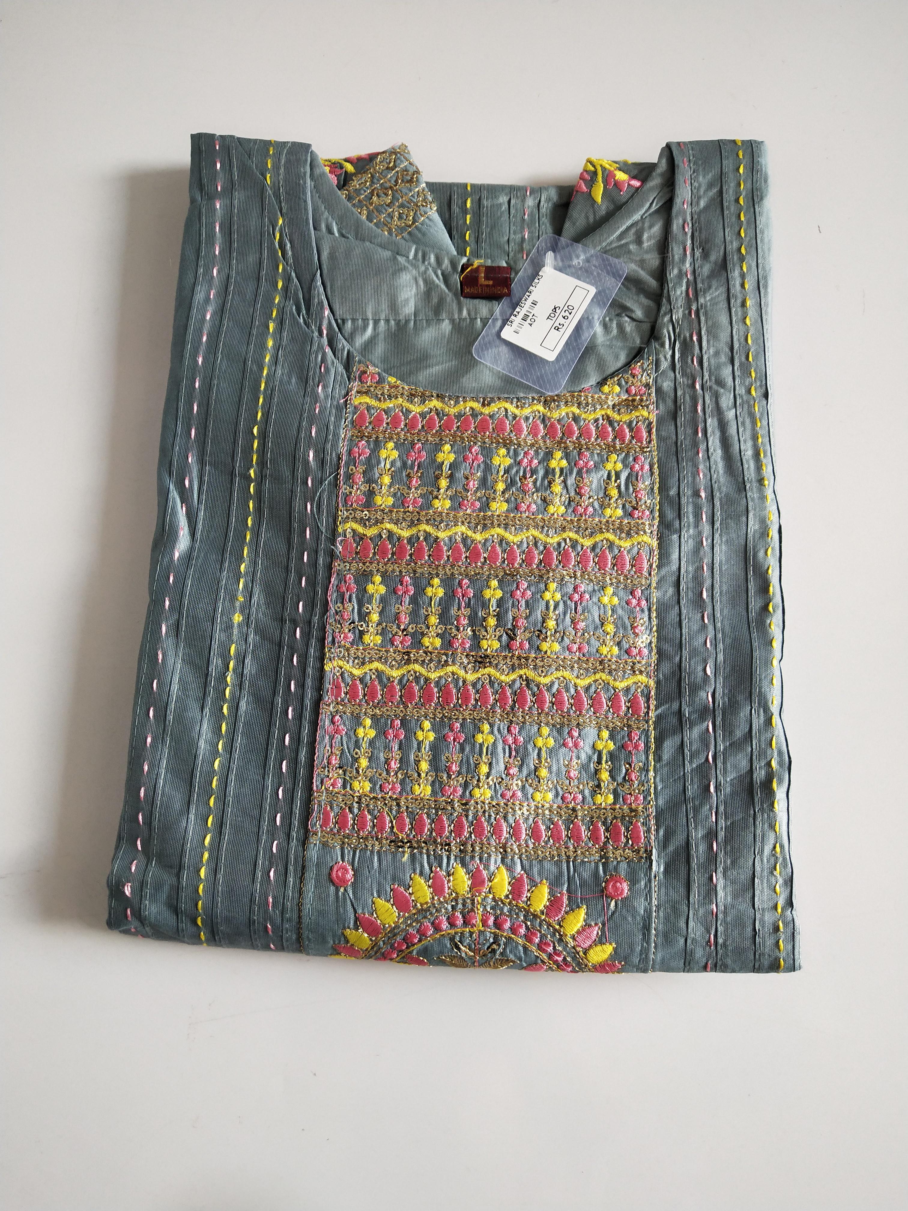 Kurti Sets-TKSM325